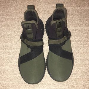 FENTY x PUMA sneakers